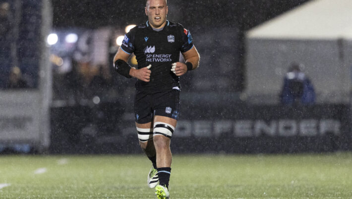 Fagerson to reach century in European opener