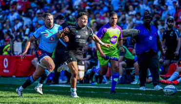 Willie Le Roux and Sione Tuipulotu 11/5/2024