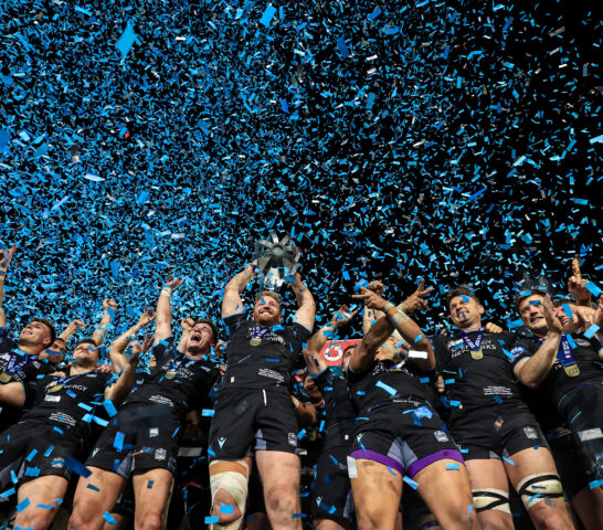 The Glasgow Warriors lift the trophy and celebrate as URC Champions 22/6/2024